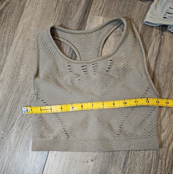 Alo Yoga Vizens Crop Tank Top Size Small - Picture 4 of 6